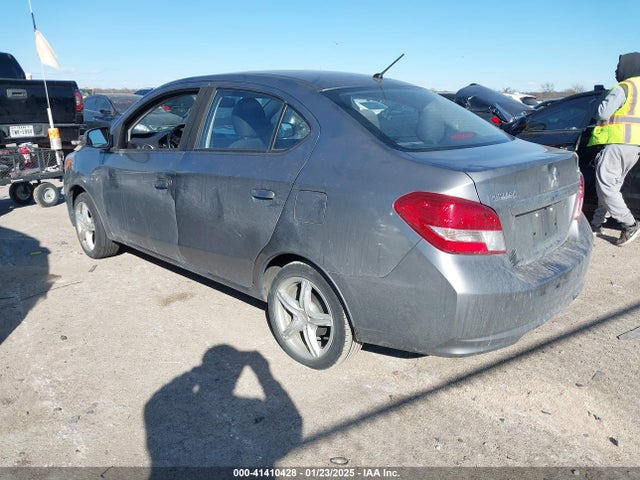 2017 MITSUBISHI MIRAGE G4 ML32F4FJ7HHF12405 Photo 2
