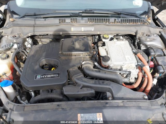 3FA6P0LU8FR149517 Ford Fusion Hybrid Se