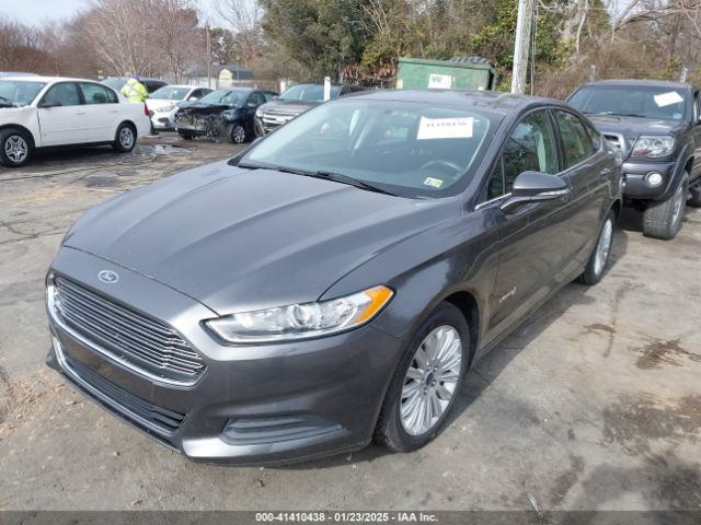 3FA6P0LU8FR149517 Ford Fusion Hybrid Se