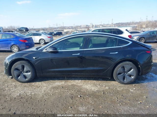 5YJ3E1EA6LF662080 Tesla MODEL 3
