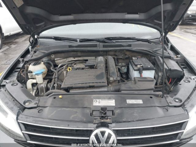 3VWD67AJ2GM315418 Volkswagen Jetta 1.4t Se