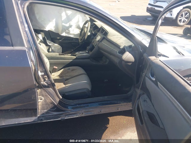 Honda Civic Lx 2018 2HGFC2F55JH600317 Image 5