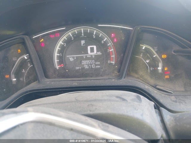 Honda Civic Lx 2018 2HGFC2F55JH600317 Image 7