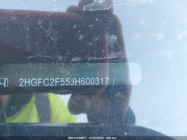 Honda Civic Lx 2018 2HGFC2F55JH600317 Image 9