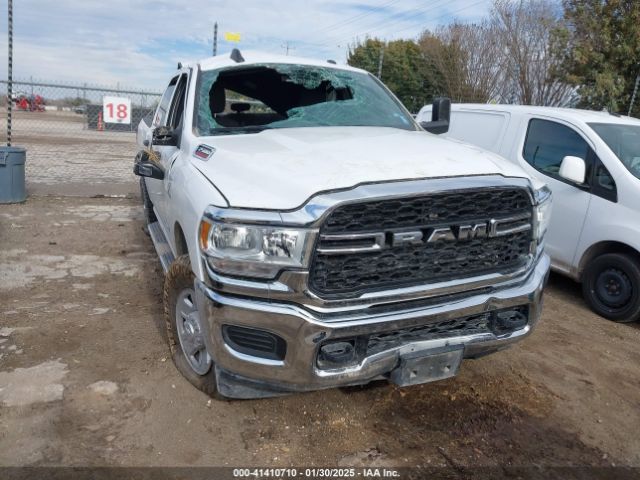 3C6UR5CLXMG534707 RAM 2500 Tradesman  4x4 6'4 Box