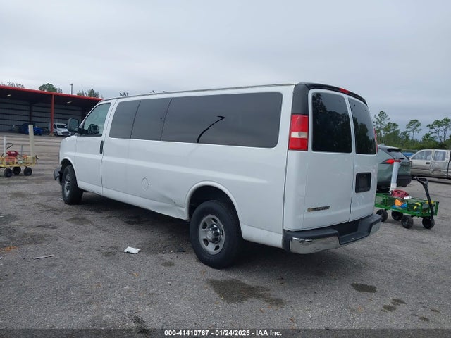 1GAZGPFG1H1167532 Chevrolet Express 3500 Lt