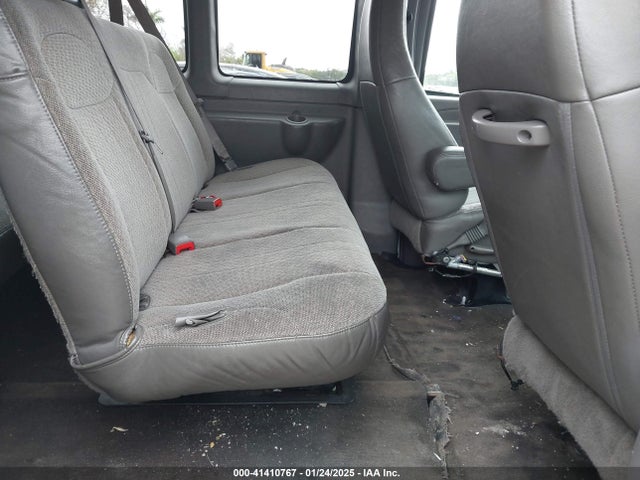 1GAZGPFG1H1167532 Chevrolet Express 3500 Lt