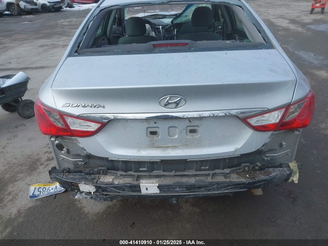 Hyundai SONATA GLS 2014 5NPEB4AC4EH876418 Image 16
