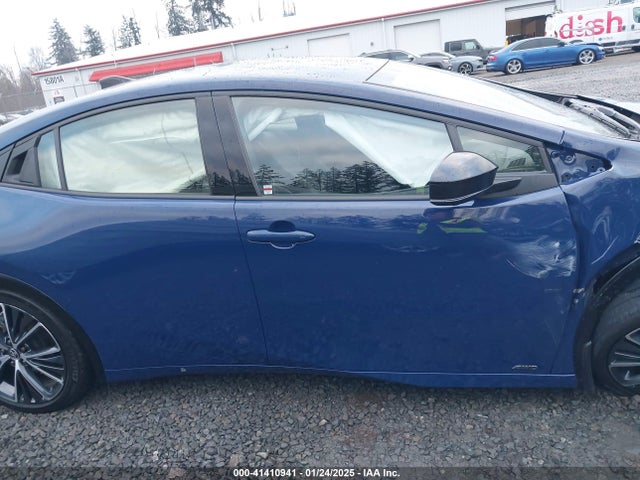 Toyota Prius Limited Awd-e 2023 JTDADABU9P3002272 Image 13