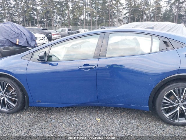 Toyota Prius Limited Awd-e 2023 JTDADABU9P3002272 Image 14