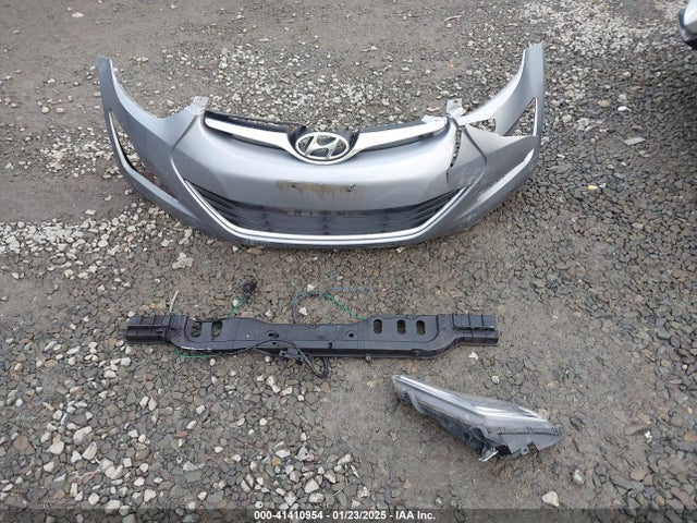 5NPDH4AEXFH598279 Hyundai ELANTRA SE
