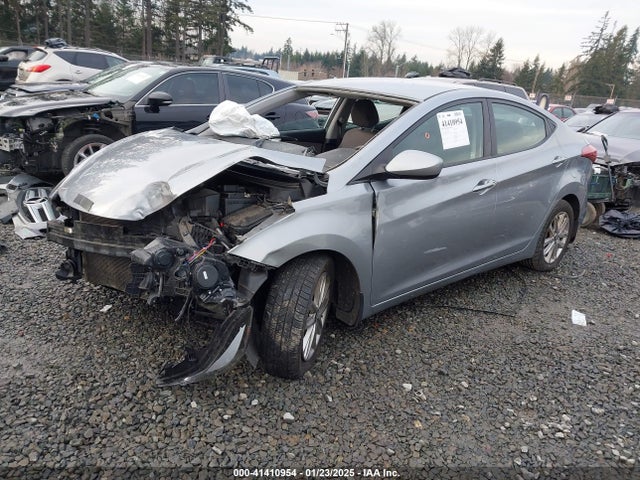 5NPDH4AEXFH598279 Hyundai ELANTRA SE