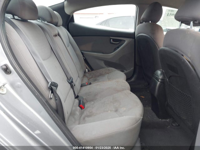 5NPDH4AEXFH598279 Hyundai ELANTRA SE
