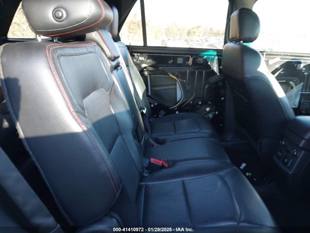 1FM5K8GT8GGA74794 Ford EXPLORER SPORT