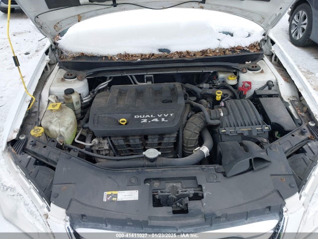 1C3CCBAB7EN145079 Chrysler 200 LX