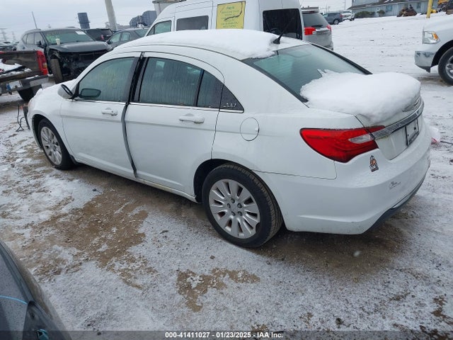 1C3CCBAB7EN145079 Chrysler 200 LX