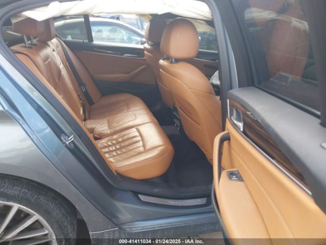2019 BMW 530I WBAJA5C5XKBX87825 Photo 7