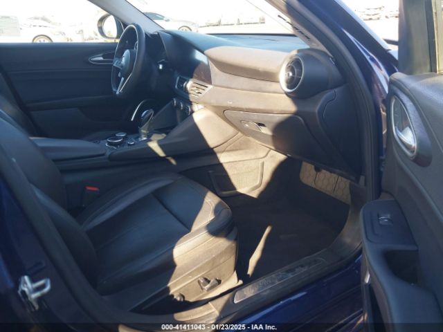 ZARFAEBN1J7592164 Alfa Romeo Giulia Rwd
