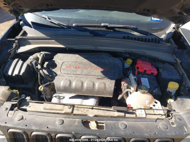 2018 JEEP RENEGADE ZACCJABB8JPJ60781 Photo 9