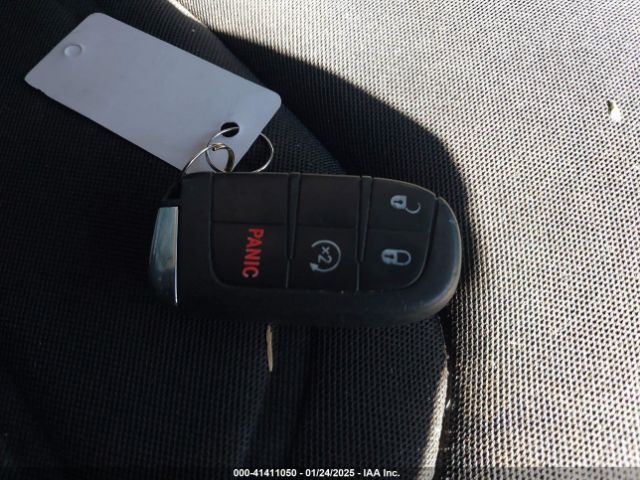 2018 JEEP RENEGADE ZACCJABB8JPJ60781 Photo 10