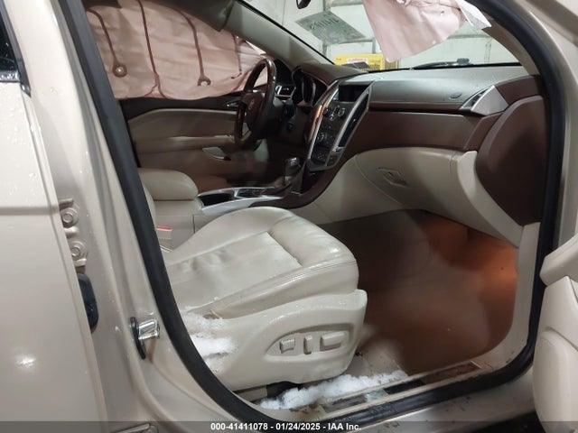 2011 CADILLAC SRX 3GYFNAEY9BS629228 Photo 4