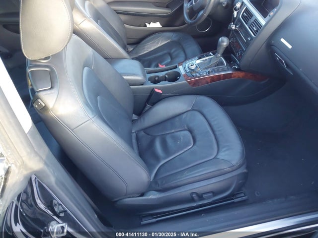 2010 AUDI A5 WAULFAFR9AA081466 Photo 4