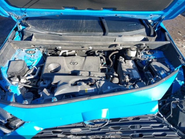 2T3C1RFV5MW137146 Toyota Rav4 Xle Premium