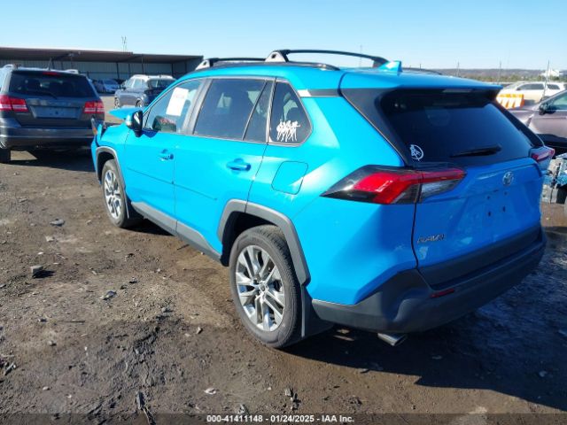 2T3C1RFV5MW137146 Toyota Rav4 Xle Premium
