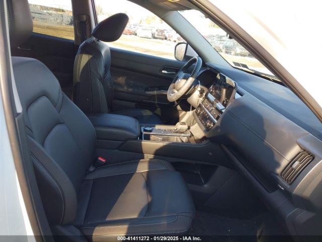 5N1DR3CC0RC240154 Nissan Pathfinder Sl