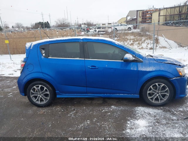 Chevrolet Sonic Lt Auto 2018 1G1JD6SB9J4112647 Image 13