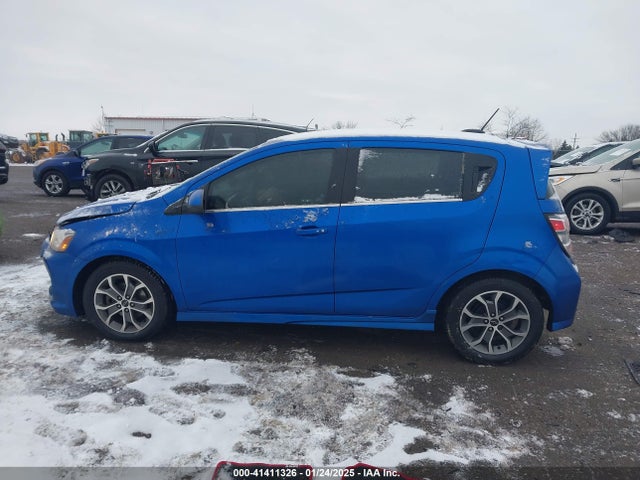 Chevrolet Sonic Lt Auto 2018 1G1JD6SB9J4112647 Image 14