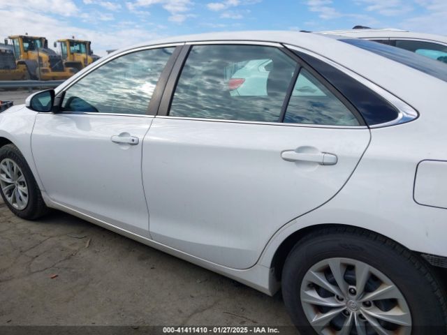 4T1BF1FK6FU089818 Toyota CAMRY LE