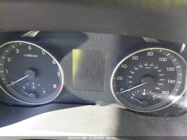 5NPD74LF5HH143836 Hyundai ELANTRA SE