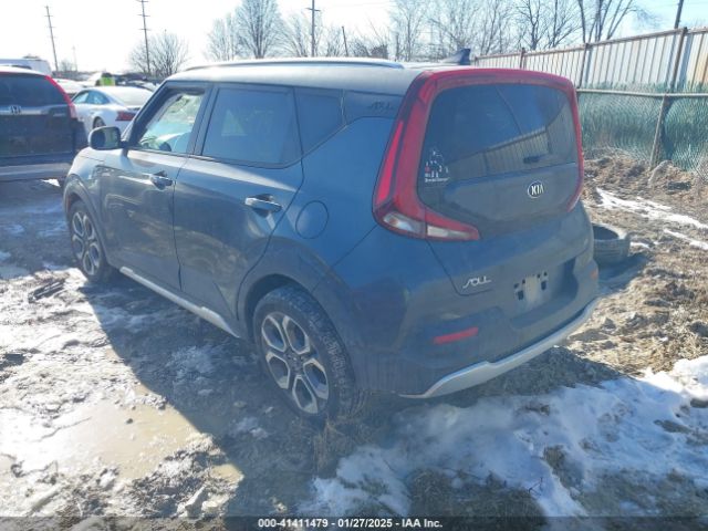 KNDJ23AU2L7032655 KIA Soul X-line