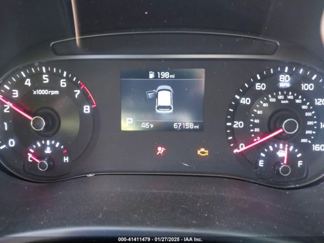 KNDJ23AU2L7032655 KIA Soul X-line