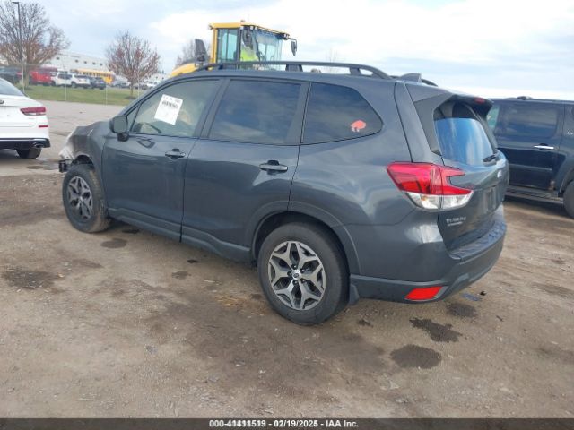 JF2SKAEC4PH521893 Subaru Forester Premium