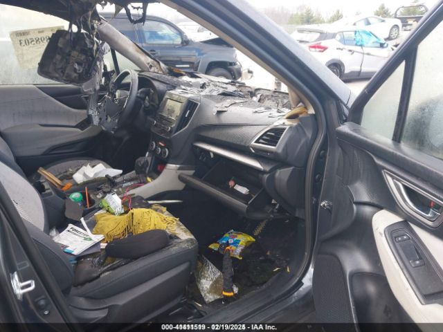 JF2SKAEC4PH521893 Subaru Forester Premium
