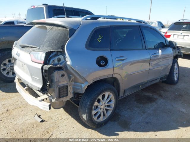 1C4PJLCB9MD150813 Jeep Cherokee Latitude Fwd