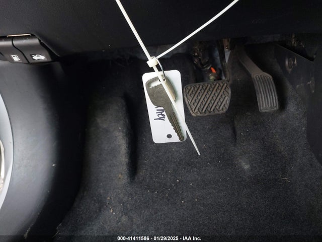 Nissan Versa 1.6 S+ 2019 3N1CN7AP1KL869637 Image 11