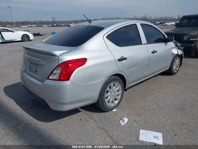 Nissan Versa 1.6 S+ 2019 3N1CN7AP1KL869637 Image 4