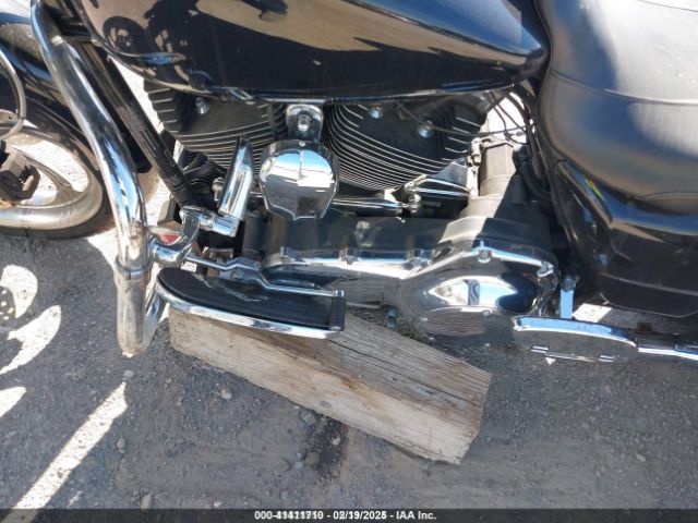 2016 HARLEY-DAVIDSON FLHXS 1HD1KRM15GB683624 Photo 8