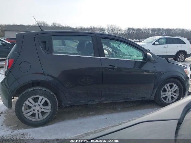 1G1JC6SB3E4219055 Chevrolet Sonic Lt Auto