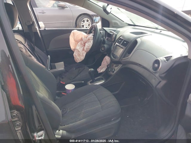 1G1JC6SB3E4219055 Chevrolet Sonic Lt Auto