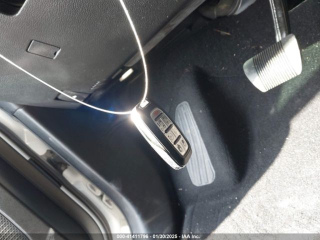 2C4RC1GG2HR705648 Chrysler Pacifica Limited