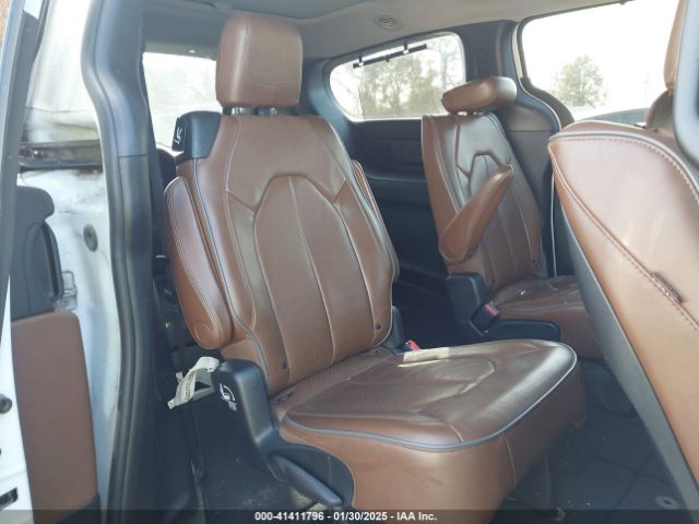 2C4RC1GG2HR705648 Chrysler Pacifica Limited
