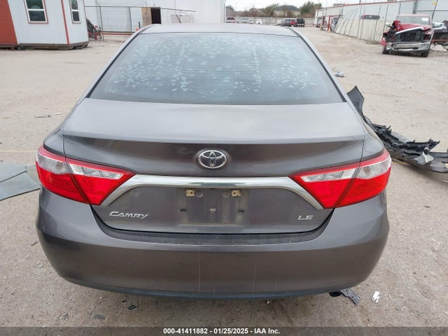 Toyota CAMRY LE 2015 4T4BF1FK2FR504977 Image 17