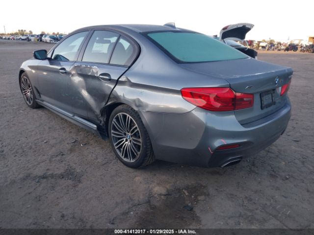 2019 BMW 540I WBAJE7C54KWW18098 Photo 2