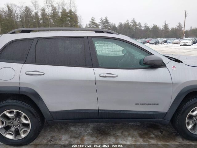 1C4PJMBX2KD298169 Jeep Cherokee Trailhawk 4x4