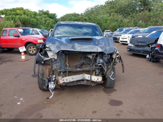 3TMCZ5AN9HM106627 Toyota Tacoma Trd Sport