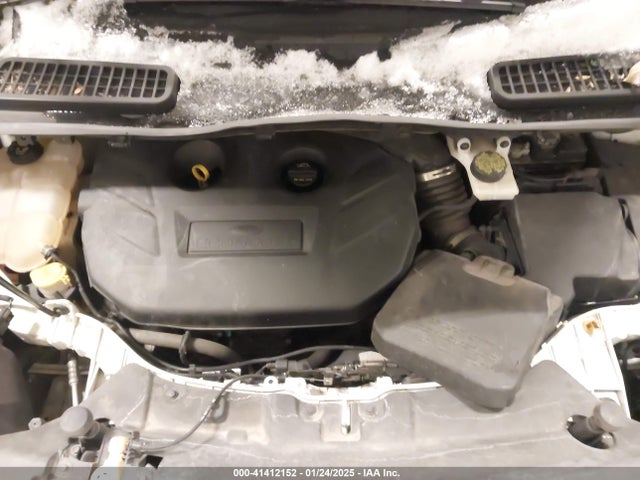 1FMCU9J9XEUE37566 Ford Escape Titanium